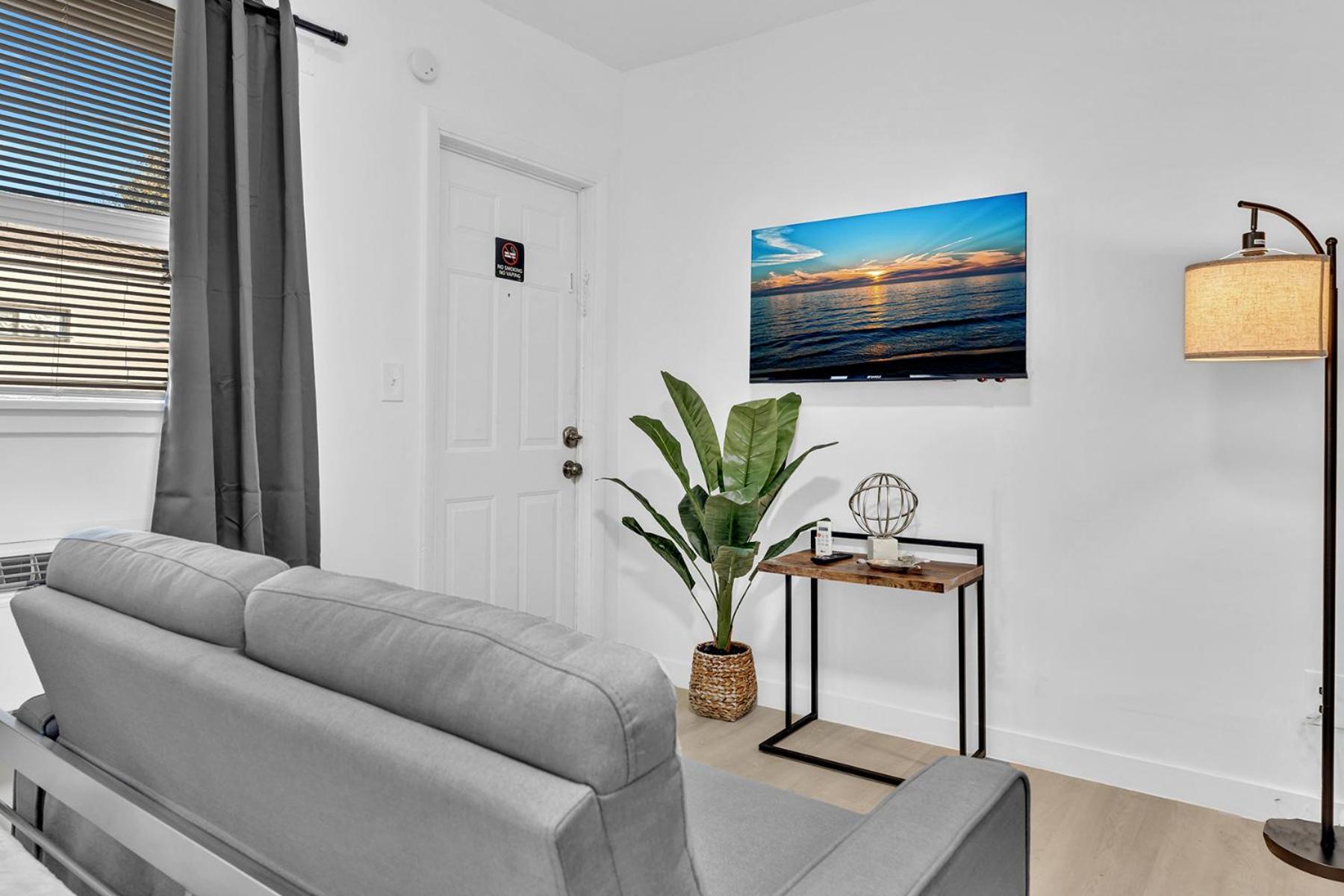 Young Circle & Hollywood Blvd Posh Studio Suite Экстерьер фото